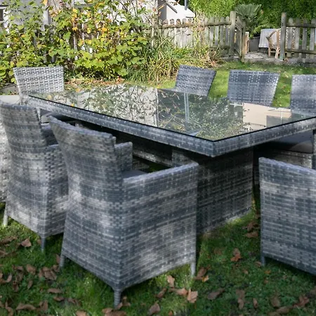 Family Wellhouse Garden Direct In Salzburg, Sunny Big Garden, Up To 16 Pax, Bikes For Free, Bbq, Sunbeds, Parking For Free, 15 Min Sound Of Music 别墅 萨尔茨堡