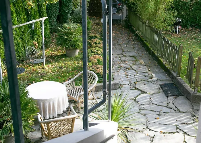 Villa Family Wellhouse Garden Direct In Salzburg, Sunny Big Garden, Up To 16 Pax, Bikes For Free, Bbq, Sunbeds, Parking For Free, 15 Min Sound Of Music *