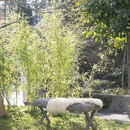 Family Wellhouse Garden Direct In Salzburg, Sunny Big Garden, Up To 16 Pax, Bikes For Free, Bbq, Sunbeds, Parking For Free, 15 Min Sound Of Music